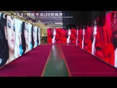 Hora ocupada para recipientes de teste e de carregamento aos clientes