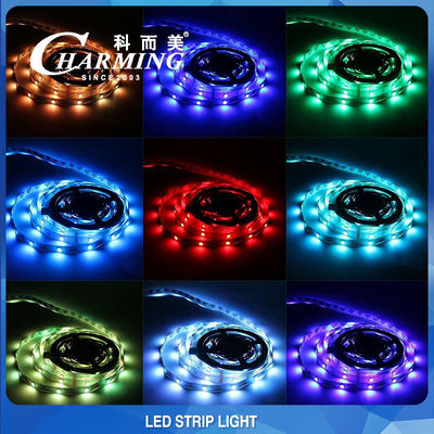 Fita LED 14W IP42 DC12V RGB com largura de 10 mm para boate