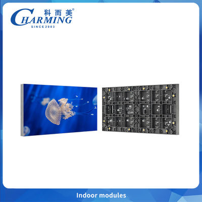 Com módulo interno LED ultra-plano com acabamento magnético frontal para recursos visuais de alto desempenho